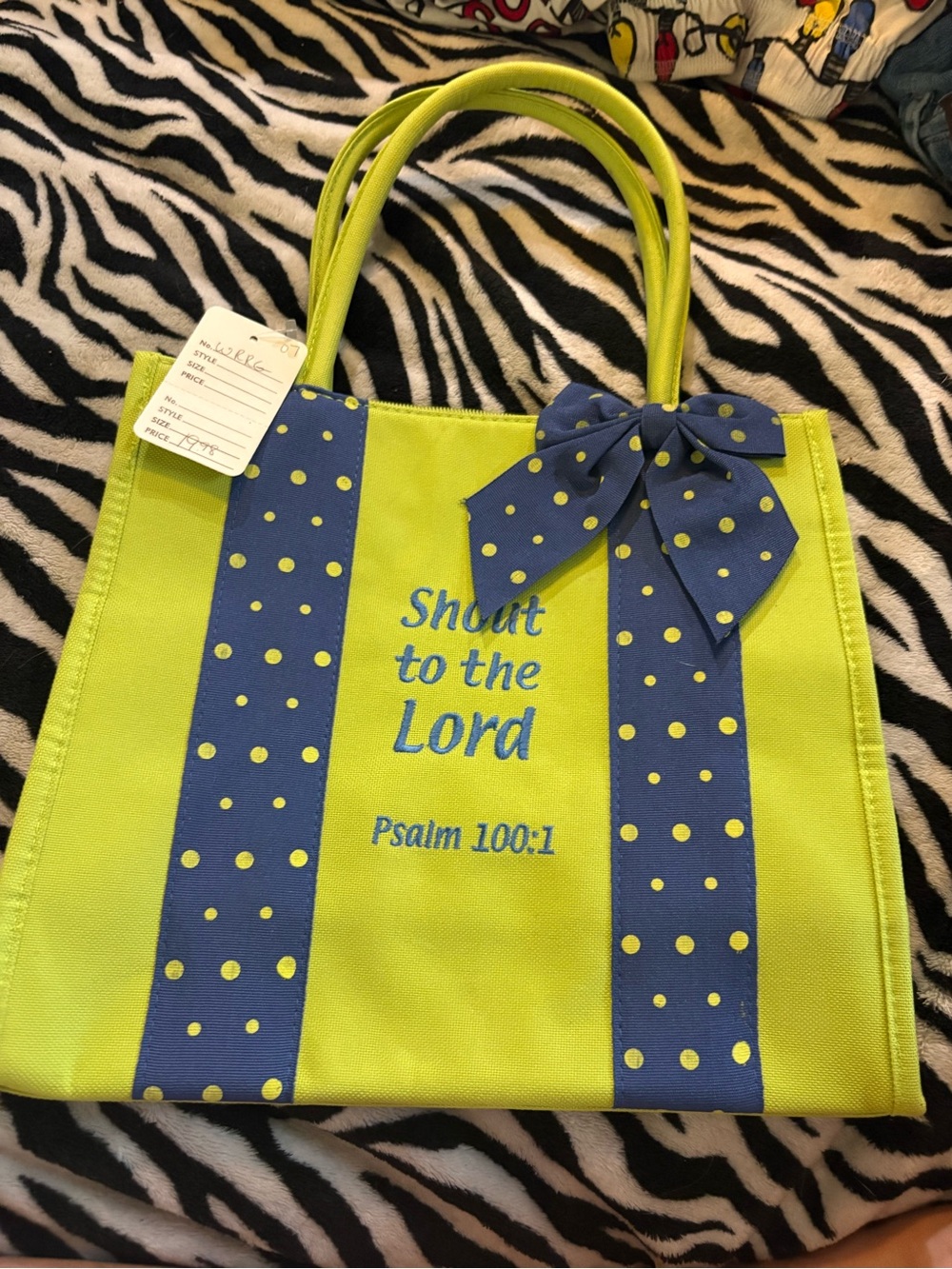 Shout to the Lord Psalm 100:1 Lime & Navy Tote Bag